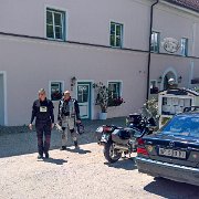 Mittagspause in Truchtlaching : !Moped-Touren, 2017.4-Laender, 2017.4-Länder, Bayern, Deutschland, Europa, Europe, Germany, Max-Planck-Schule, Moped-Touren, Seeon-Seebruck