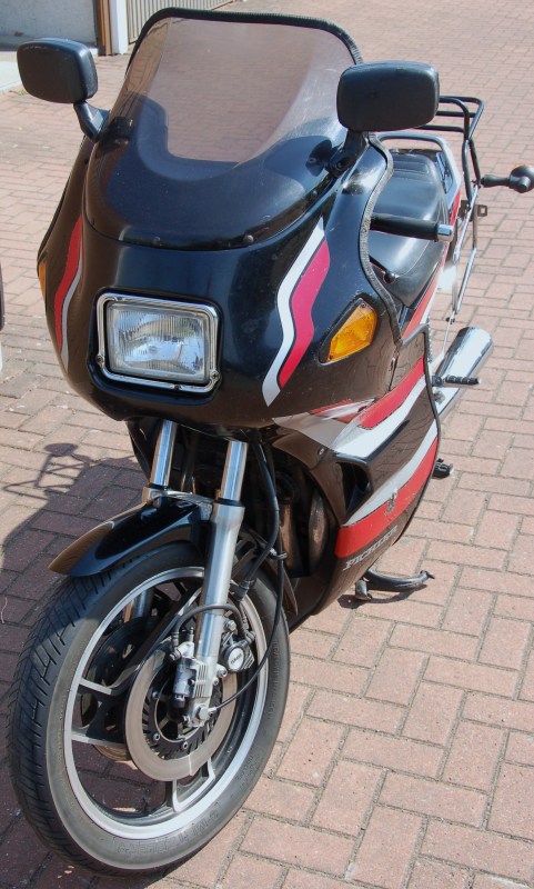 Yamaha XJ900